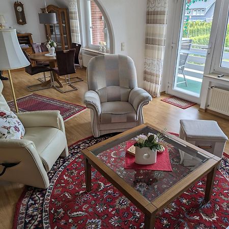 Ferienwohnung Leni Erstes Og Inkl Balkon Gartenblick Kostenfreier Parkplatz Stadtnah Aber Ruhig Gelegen Meppen Exterior photo