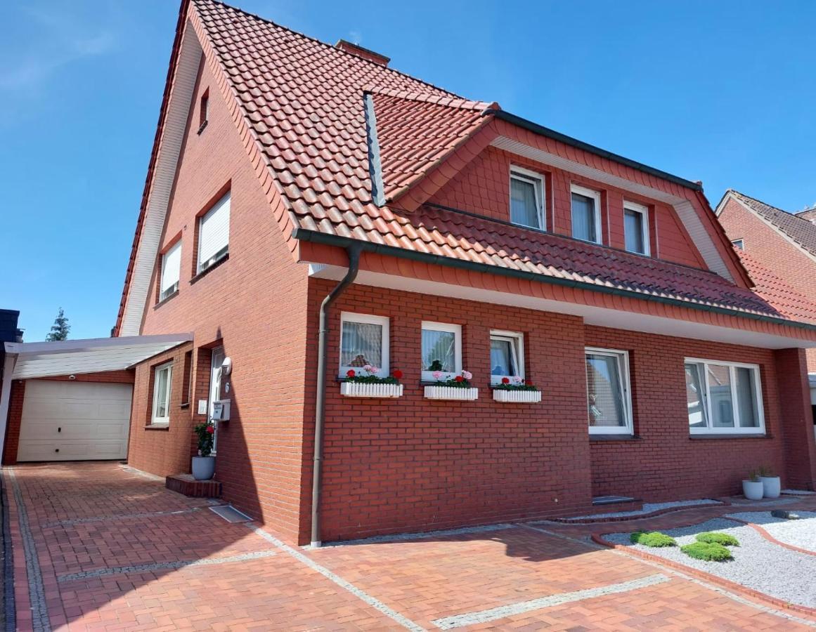 Ferienwohnung Leni Erstes Og Inkl Balkon Gartenblick Kostenfreier Parkplatz Stadtnah Aber Ruhig Gelegen Meppen Exterior photo